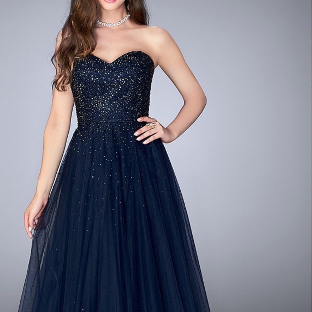 Prom/ball gown dress size 6 (Junior)  Navy Blue